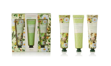 Heathcote & Ivory collaborates with The Royal Horticultural Society for Daisy Garland collection 